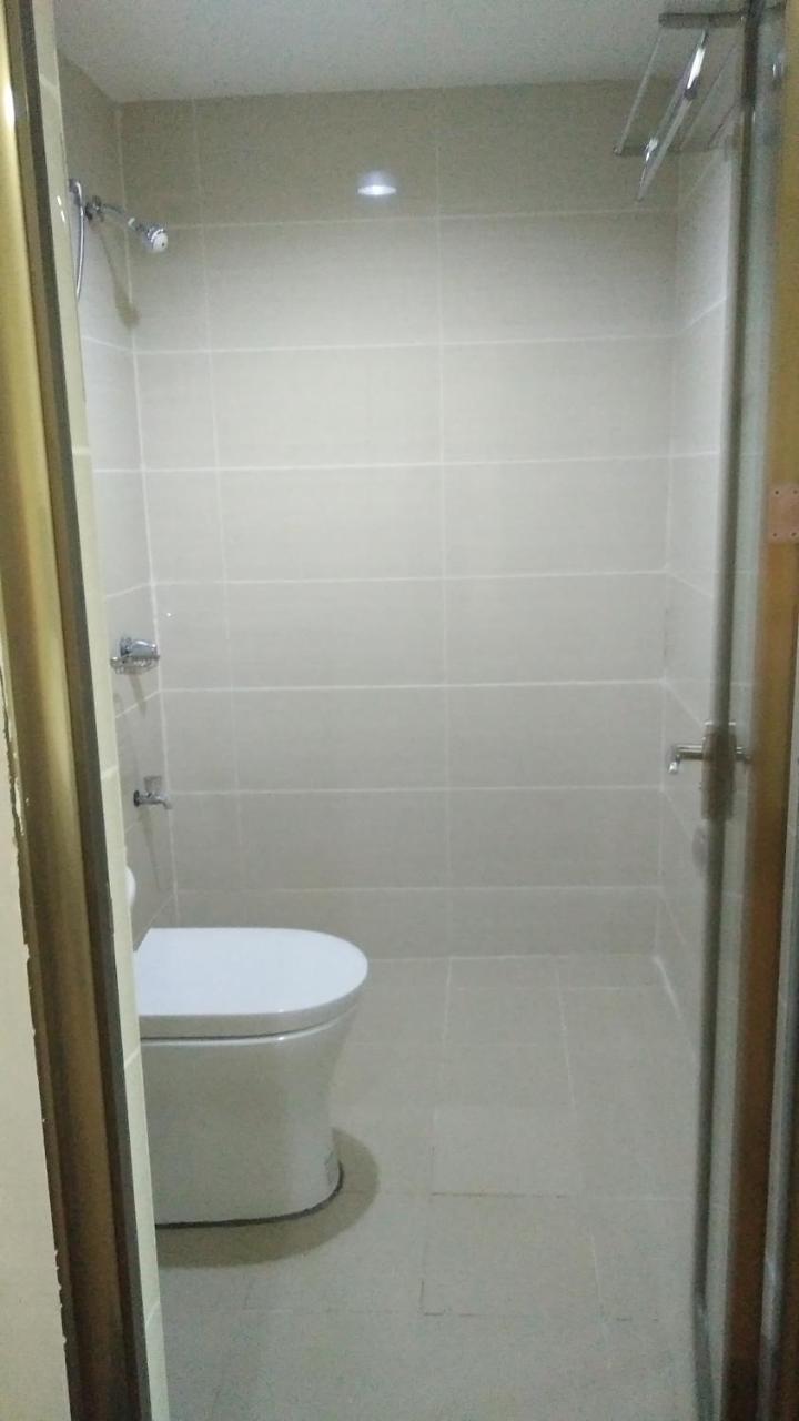 Meaco Royal Hotel - Batangas City Екстер'єр фото