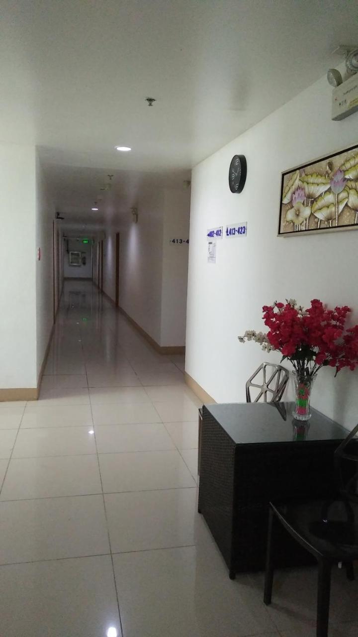 Meaco Royal Hotel - Batangas City Екстер'єр фото
